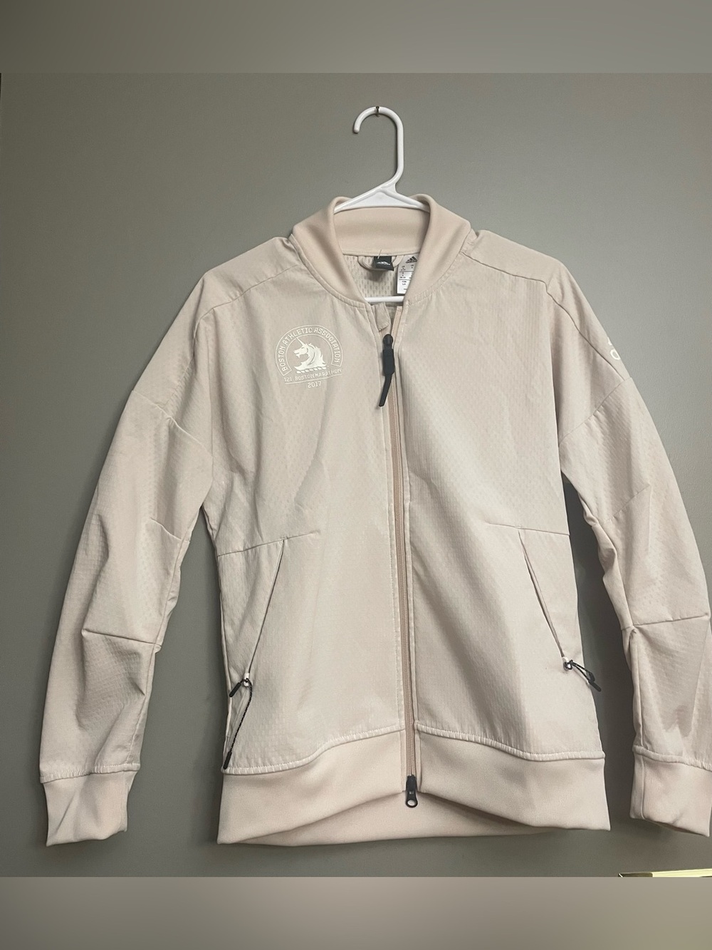 adidas official Boston Marathon 2017 Women’s Beige Zip Front Bomber Jacket